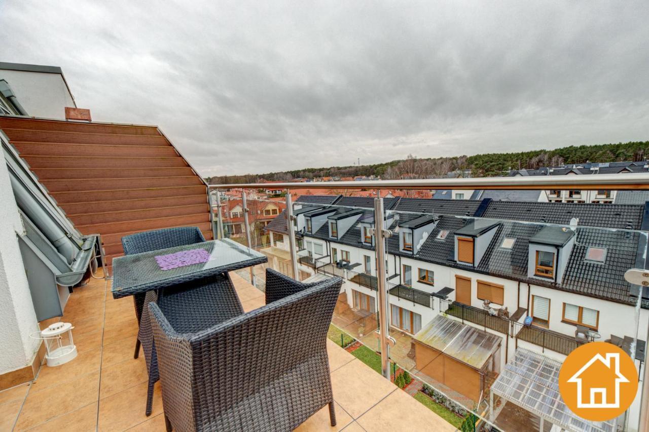 Apartament Debina Z Miejscem Parkingowym Swinemünde Exterior foto